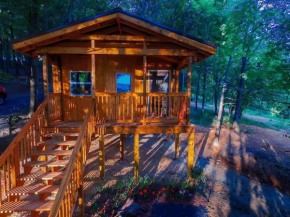 Foxtail Orchards - The Fox Den